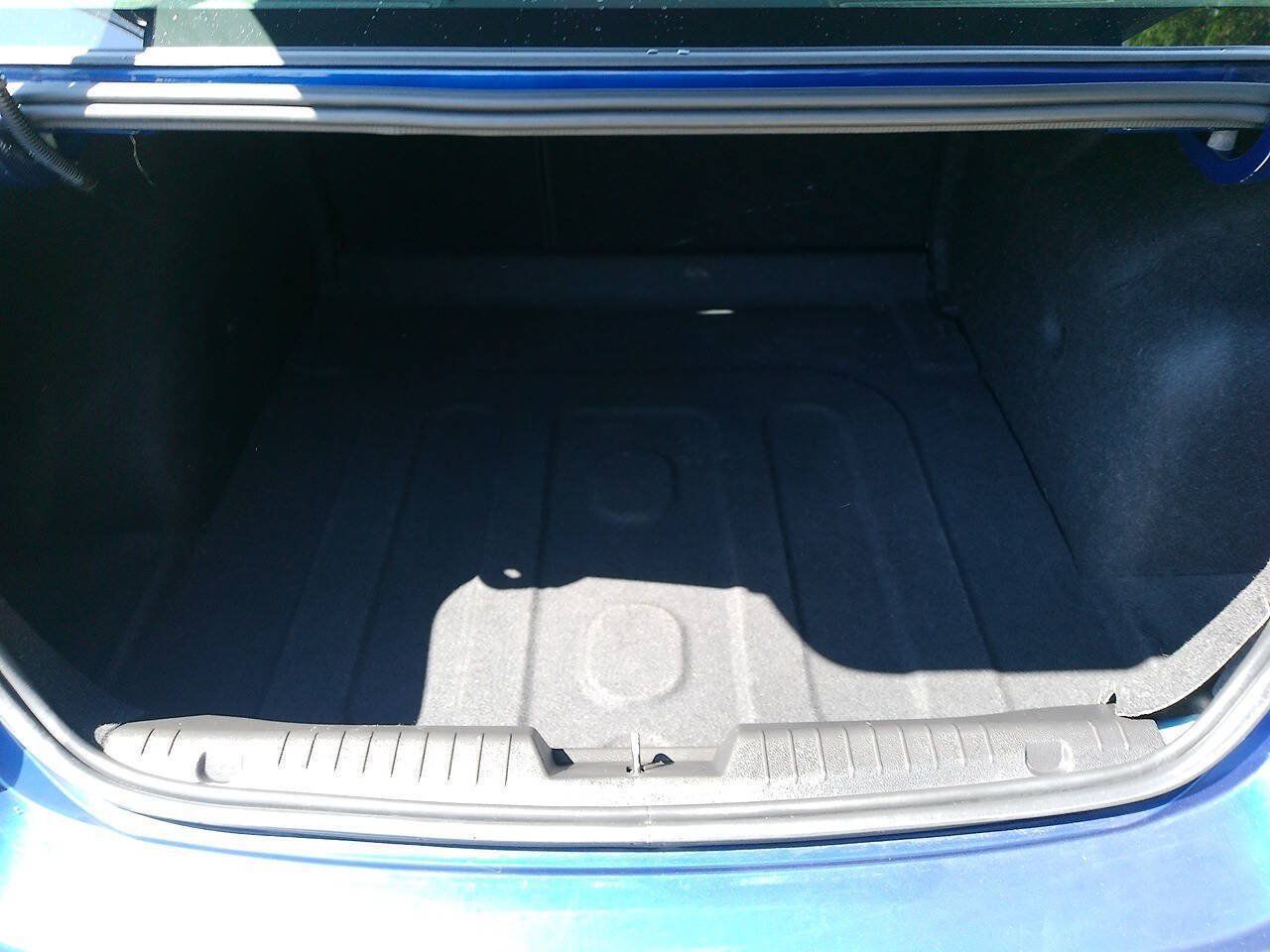 Used 2012 Chevrolet Cruze LS FWD image 21