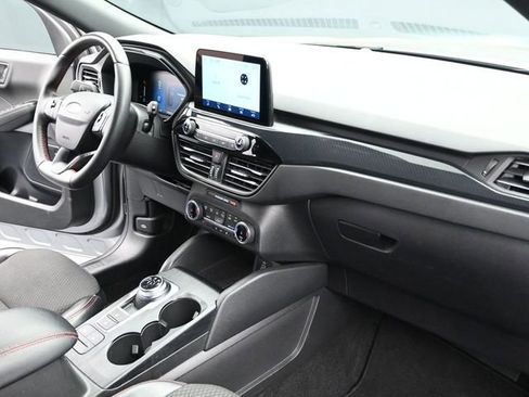 Used 2024 Ford Escape ST-Line w/ Cold Weather Package FWD image 36