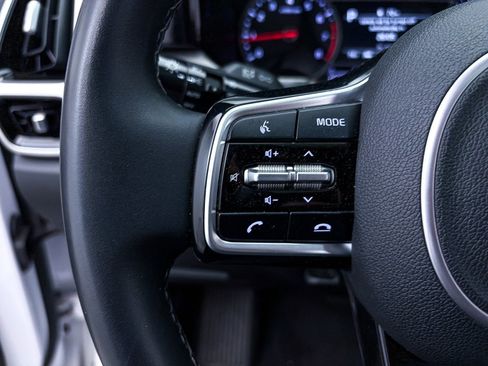 Used 2021 Kia Sorento SX image 31