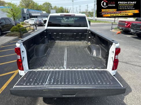 Used 2024 Chevrolet Silverado 2500 LT AWD/4WD image 44