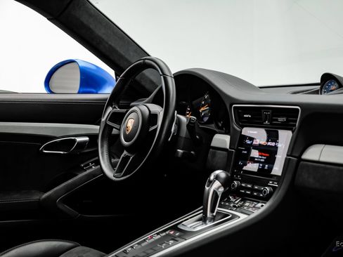Used 2018 Porsche 911 GT3 RWD image 54