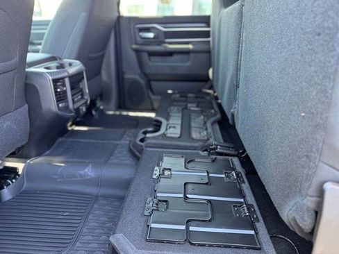 New 2026 RAM 2500 Big Horn AWD/4WD image 21