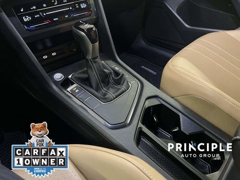 Used 2022 Volkswagen Tiguan SE image 27