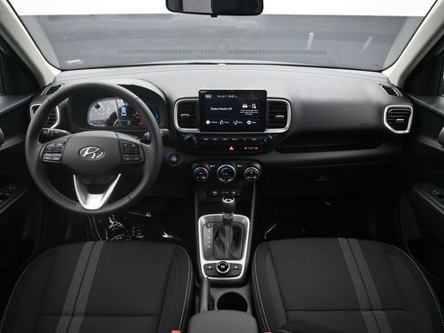 New 2026 Hyundai Venue SEL FWD image 12