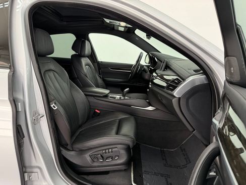 Used 2019 BMW X6 sDrive35i RWD image 24