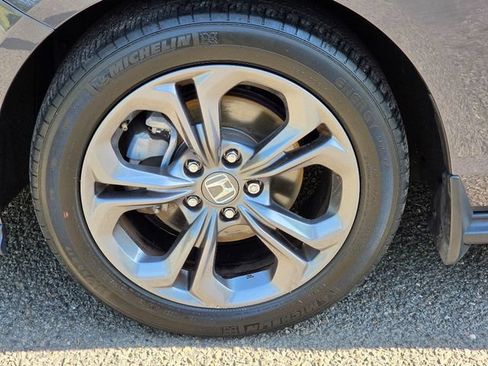 Used 2023 Honda Accord EX image 18