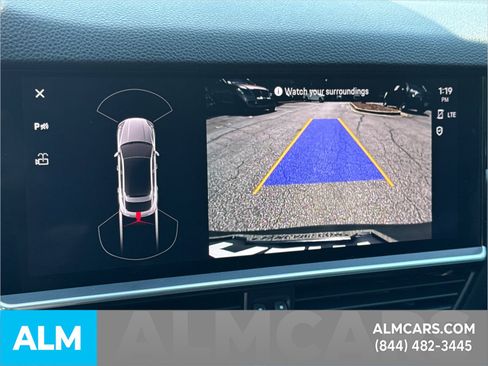 Used 2022 Porsche Cayenne S image 36