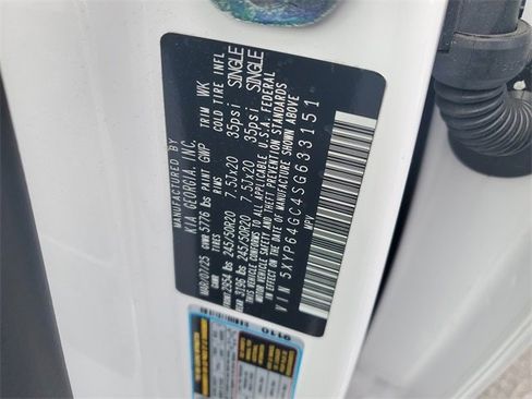 Used 2025 Kia Telluride S image 31