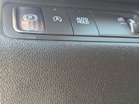 Certified 2025 Chevrolet Equinox LT image 29