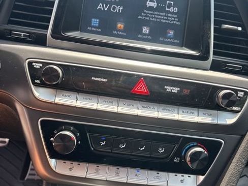Used 2018 Hyundai Sonata Sport FWD image 13
