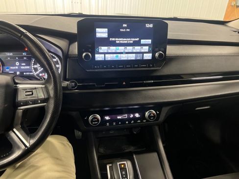 Used 2022 Mitsubishi Outlander SE image 22