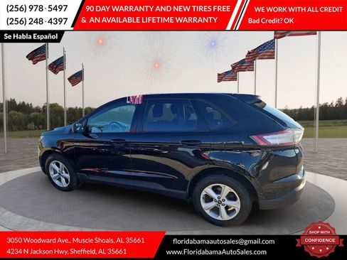 Used 2018 Ford Edge SE image 3