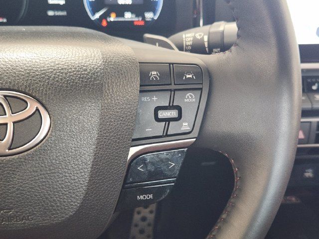Used 2026 Toyota Camry XSE FWD image 30