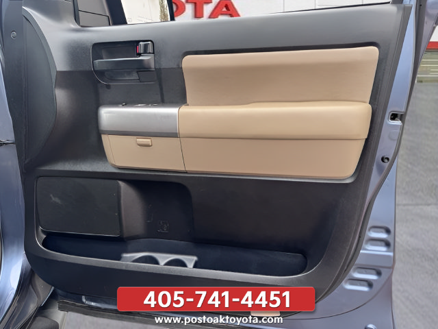 Used 2018 Toyota Sequoia SR5 w/ Premium Package AWD/4WD image 25