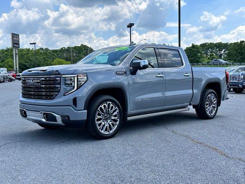 Certified 2025 GMC Sierra 1500 Denali Ultimate AWD/4WD image 2