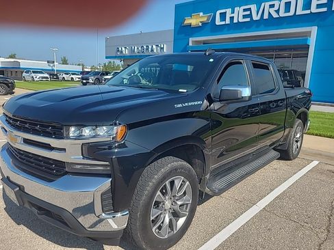 Used 2021 Chevrolet Silverado 1500 LT w/ All Star Edition Plus AWD/4WD image 6