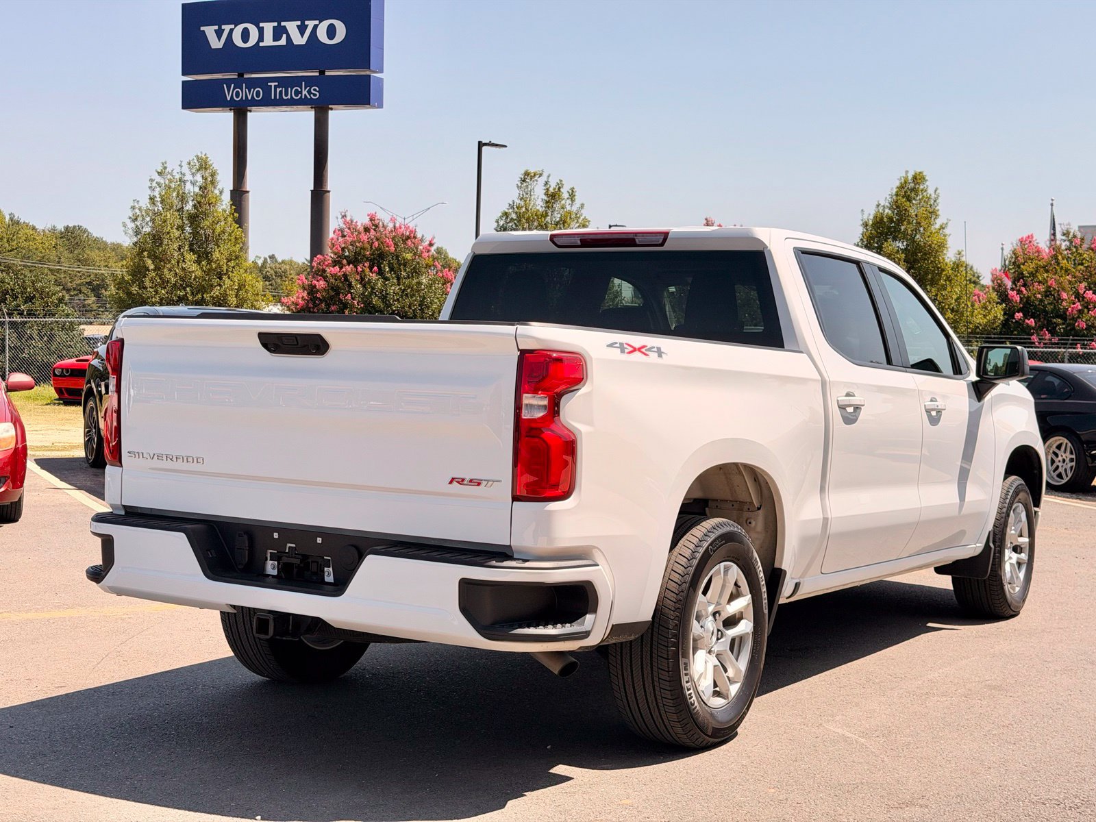 Used 2026 Chevrolet Silverado 1500 RST AWD/4WD image 15