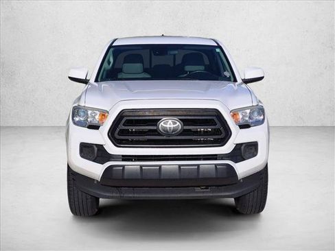 Used 2020 Toyota Tacoma SR w/ SR Convenience Package RWD image 2