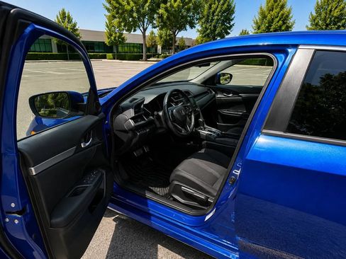 Used 2021 Honda Civic Sport image 15