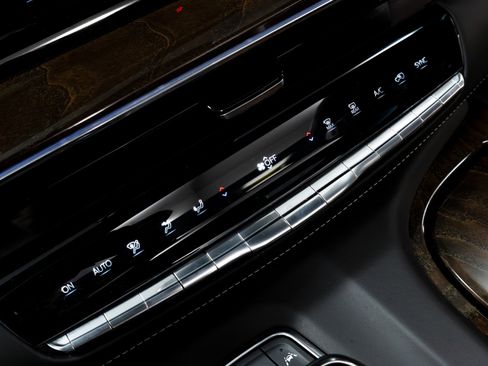 Used 2023 Cadillac Escalade ESV Sport Platinum image 62