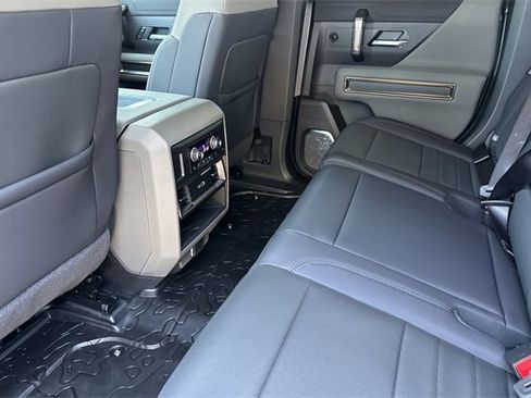 New 2025 GMC Hummer EV 3X w/ LPO, Dark Essentials Package image 13