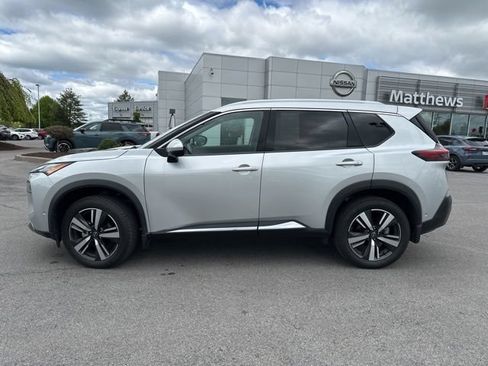 Certified 2023 Nissan Rogue SL w/ SL Premium Package AWD/4WD image 2
