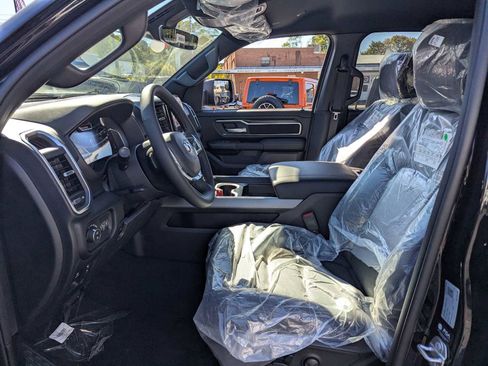 New 2026 RAM 1500 Big Horn AWD/4WD image 7