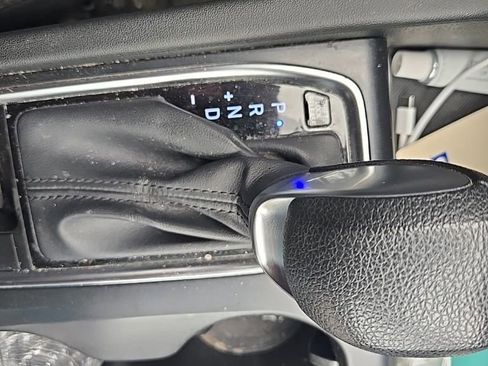 Used 2019 Hyundai Santa Fe SEL image 20