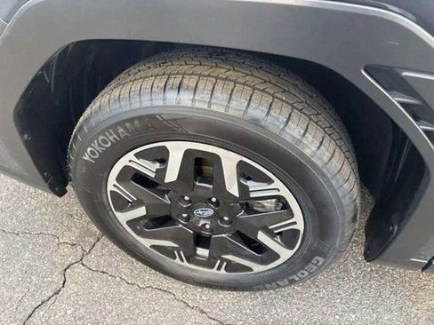 Certified 2025 Subaru Forester Premium image 27