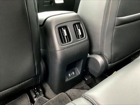 Certified 2026 Hyundai Santa Cruz SEL AWD/4WD image 11