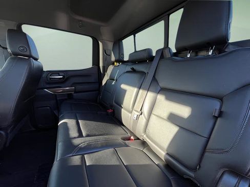 Used 2020 Chevrolet Silverado 1500 LT Trail Boss image 26