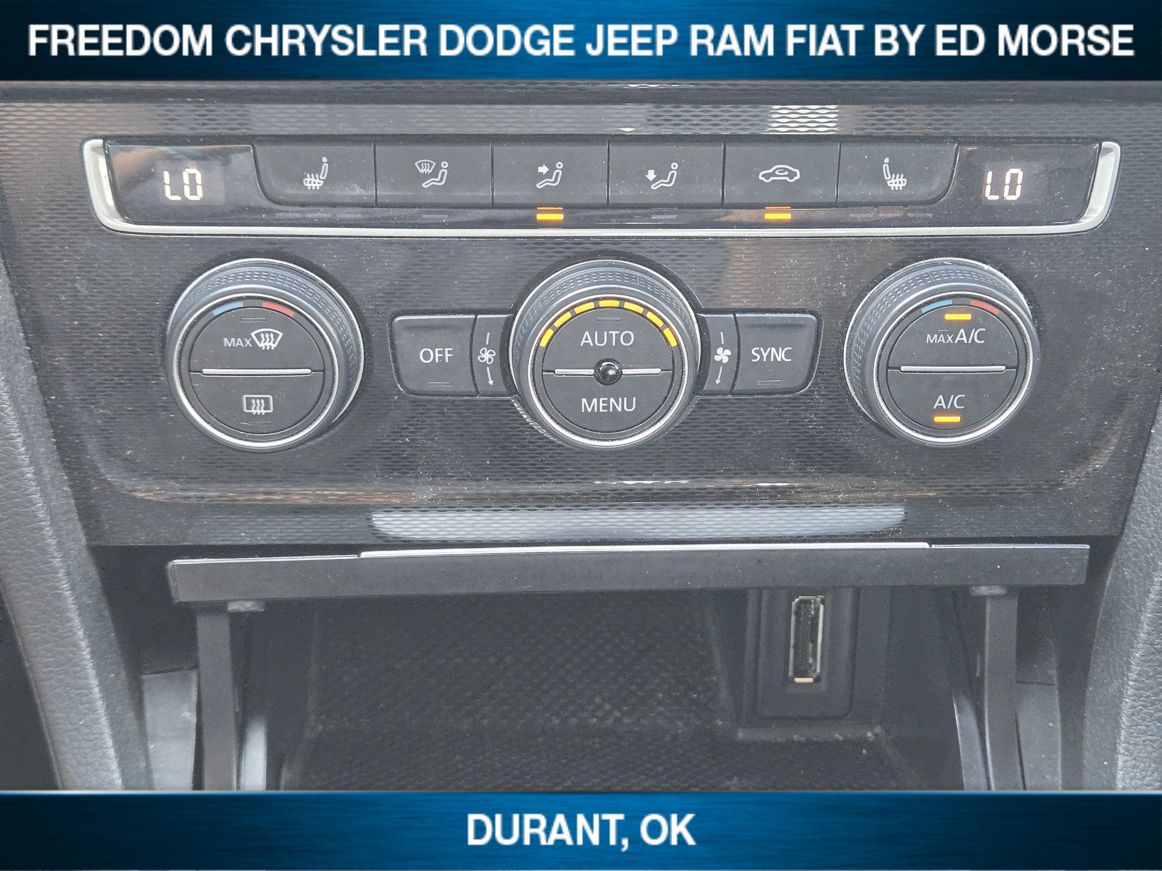 Used 2015 Volkswagen Golf 4-Door FWD image 14