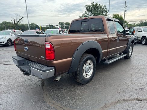 Used 2011 Ford F250 XLT w/ XTR Plus Pkg RWD image 5