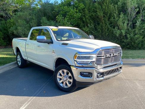 Used 2022 RAM 3500 Laramie AWD/4WD image 1