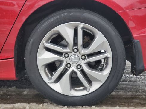 Used 2019 Honda Accord LX image 30