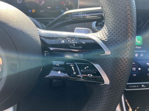 Used 2025 Mercedes-Benz C 300 Sedan image 20