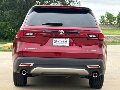 New 2026 Toyota Grand Highlander AWD Hybrid image 7