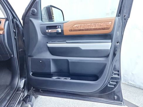Used 2018 Toyota Tundra 1794 Edition image 42