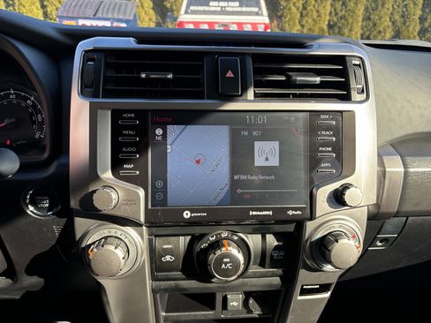 Used 2024 Toyota 4Runner SR5 Premium image 25