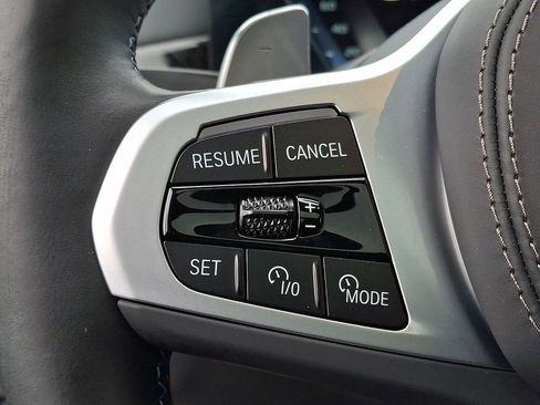 Used 2025 BMW X6 M60i image 12