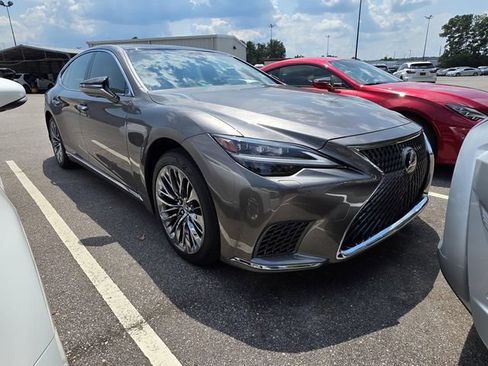 Certified 2023 Lexus LS 500 w/ Interior Upgrade Package RWD image 1