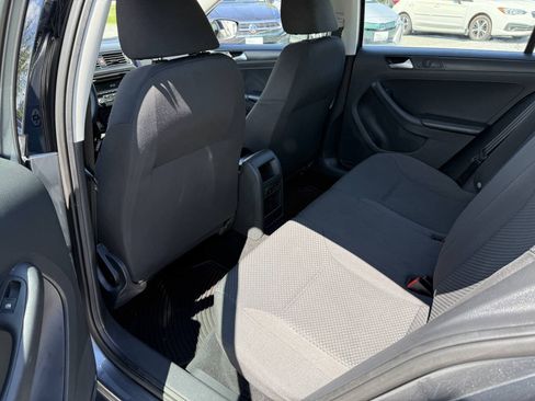Used 2014 Volkswagen Jetta S FWD image 12