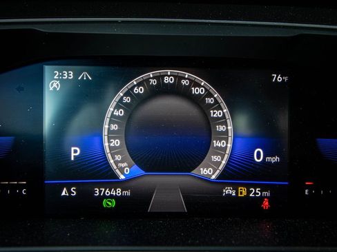 Certified 2022 Volkswagen Tiguan SE AWD/4WD image 35
