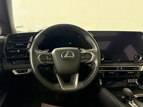 Used 2024 Lexus RX 350 FWD w/ Convenience Package image 25