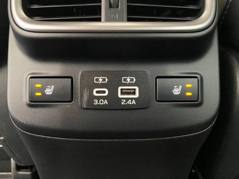Used 2024 Subaru Legacy Limited AWD/4WD image 13