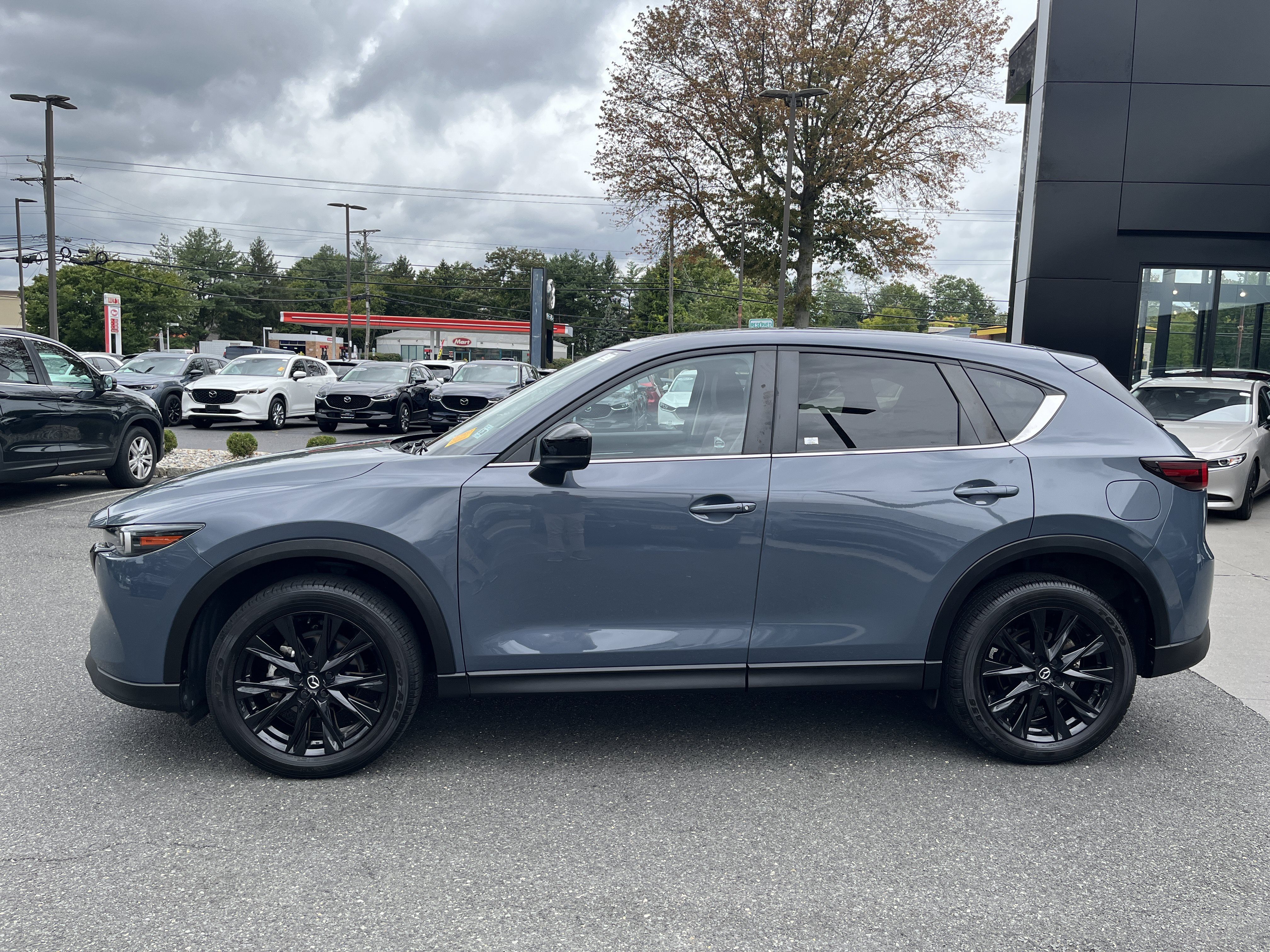 Certified 2024 MAZDA CX-5 Carbon Edition AWD/4WD image 2