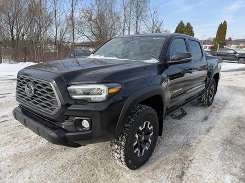 Certified 2022 Toyota Tacoma TRD Off-Road w/ TRD Premium Off Road Package image 1