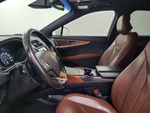 Used 2016 Lincoln MKX Reserve AWD/4WD image 17