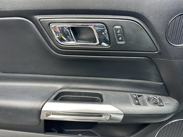 Used 2017 Ford Mustang Premium RWD image 10