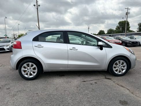 Used 2013 Kia Rio LX w/ PWR Pkg FWD image 3